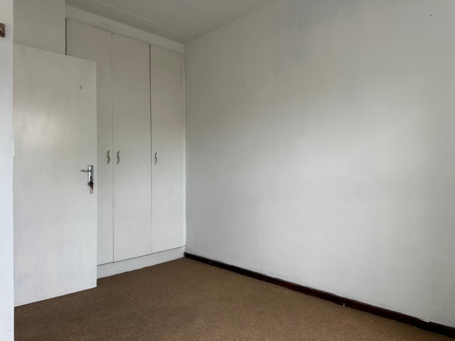 To Let 2 Bedroom Property for Rent in Parklands Western Cape